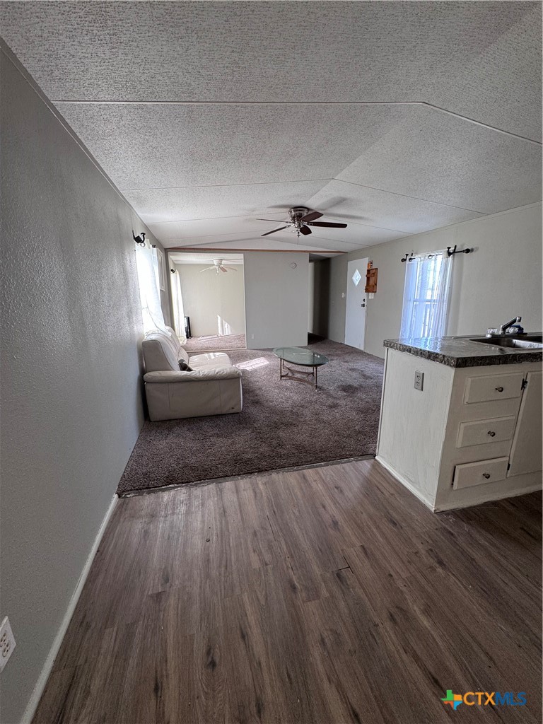 820 County Road 429 Property Photo 10