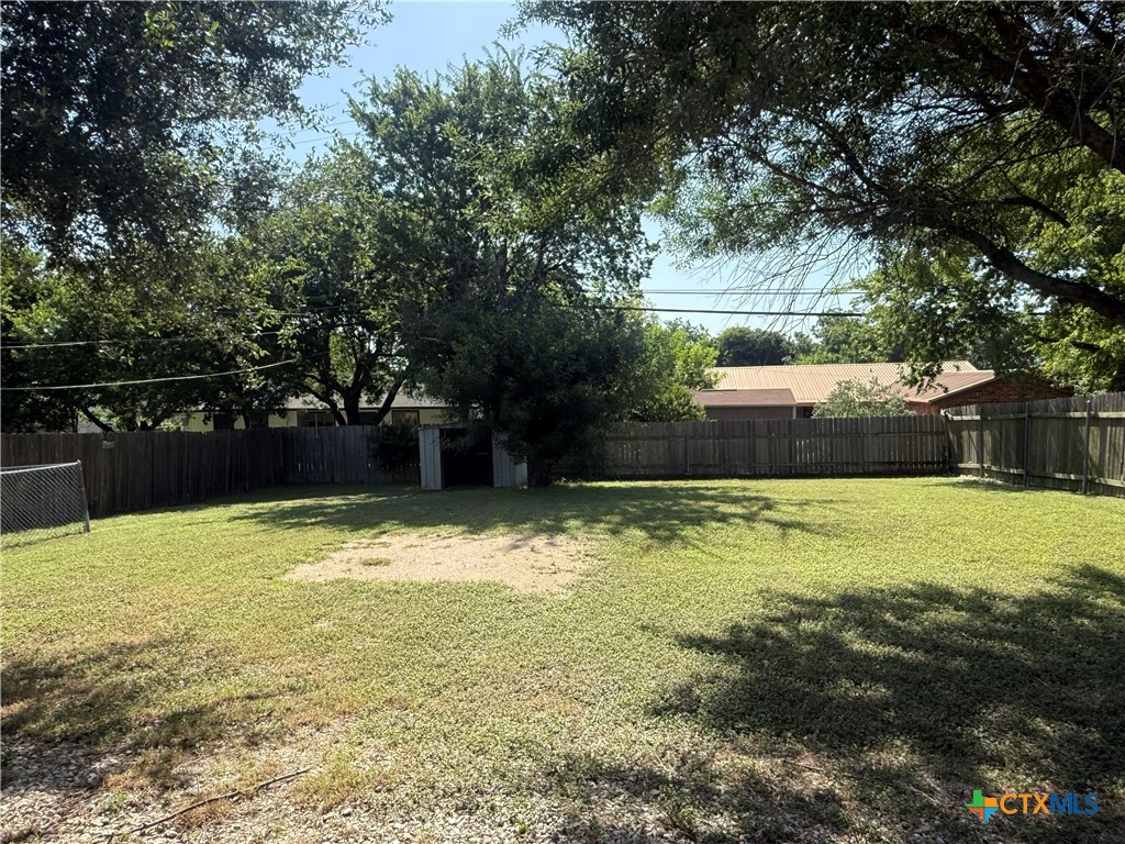 1402 Saddle Drive Property Photo 4
