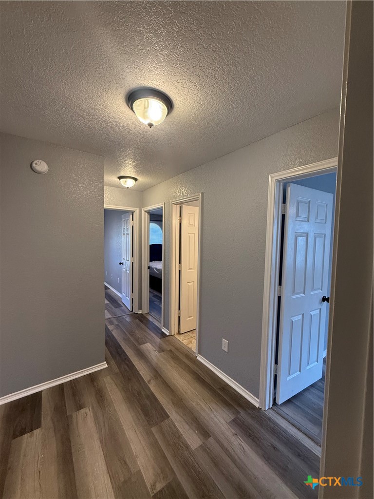 1402 Saddle Drive Property Photo 24