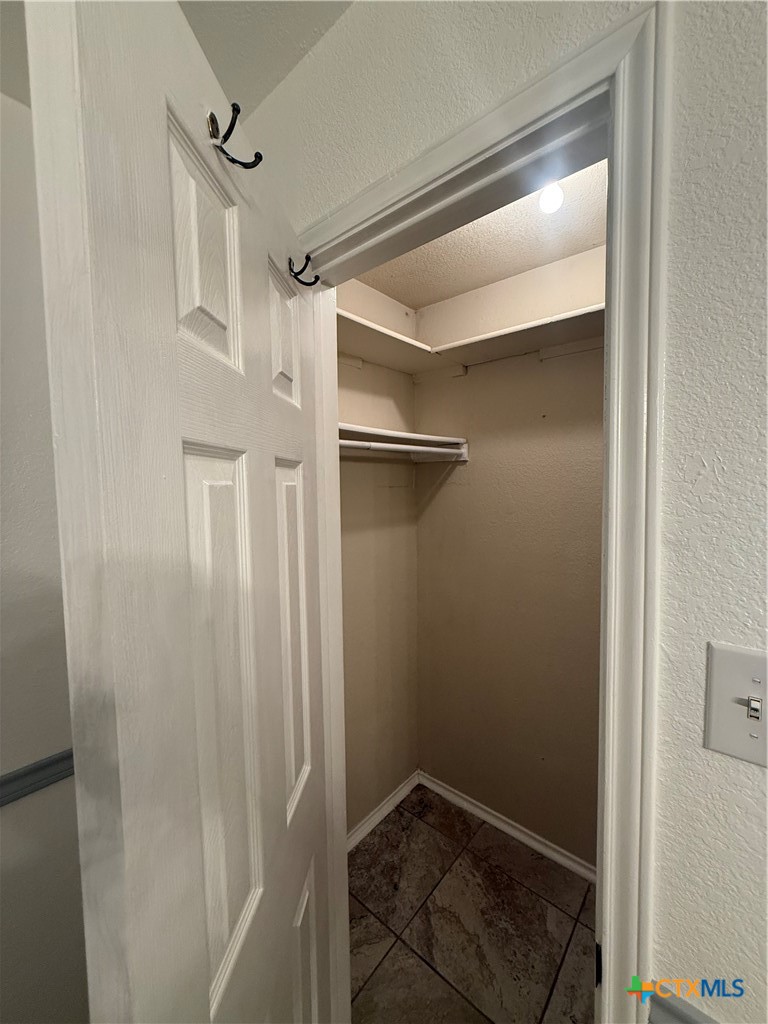 1402 Saddle Drive Property Photo 30