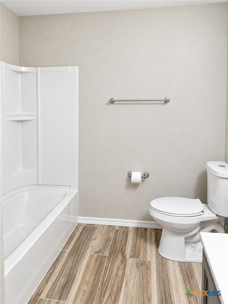 9104 Sandyford Court Property Photo 29