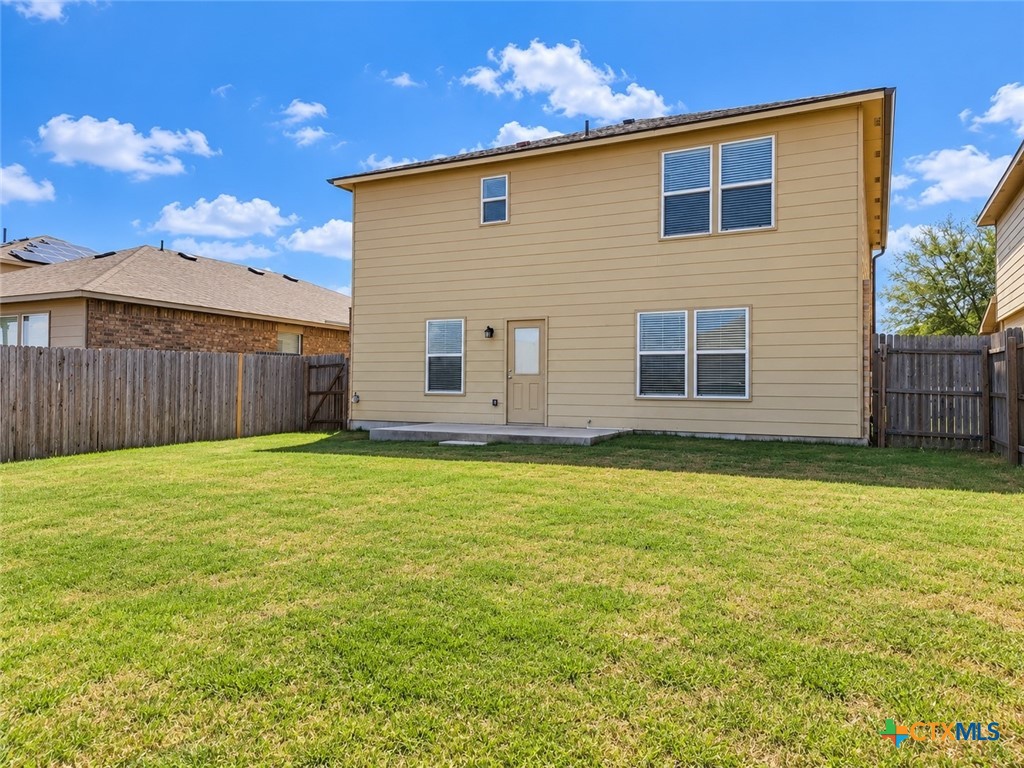 9104 Sandyford Court Property Photo 32