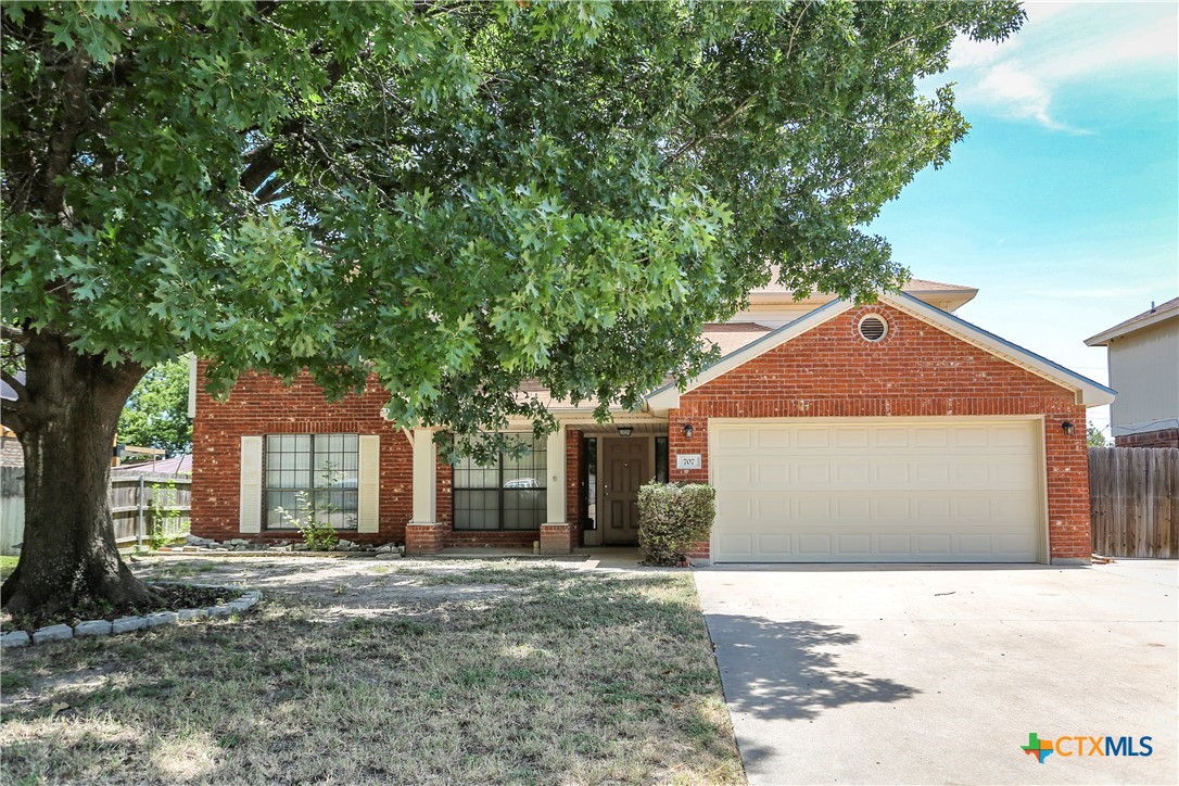 707 Bond Street Property Photo 1