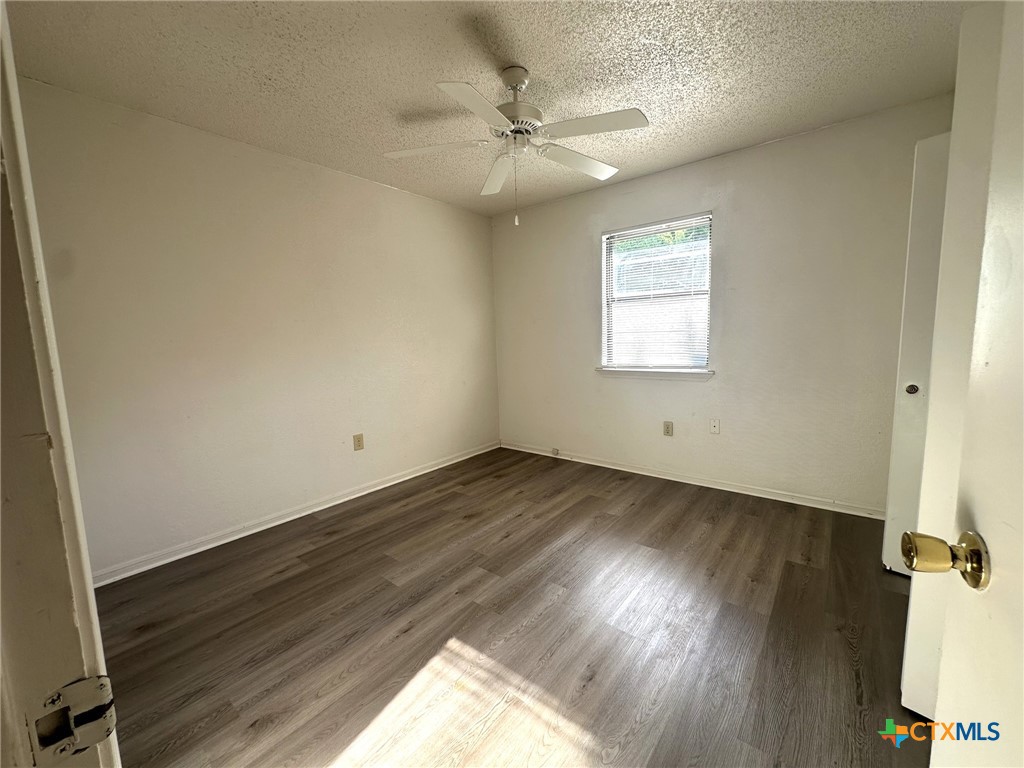 811 N 5th Street A Property Photo 6