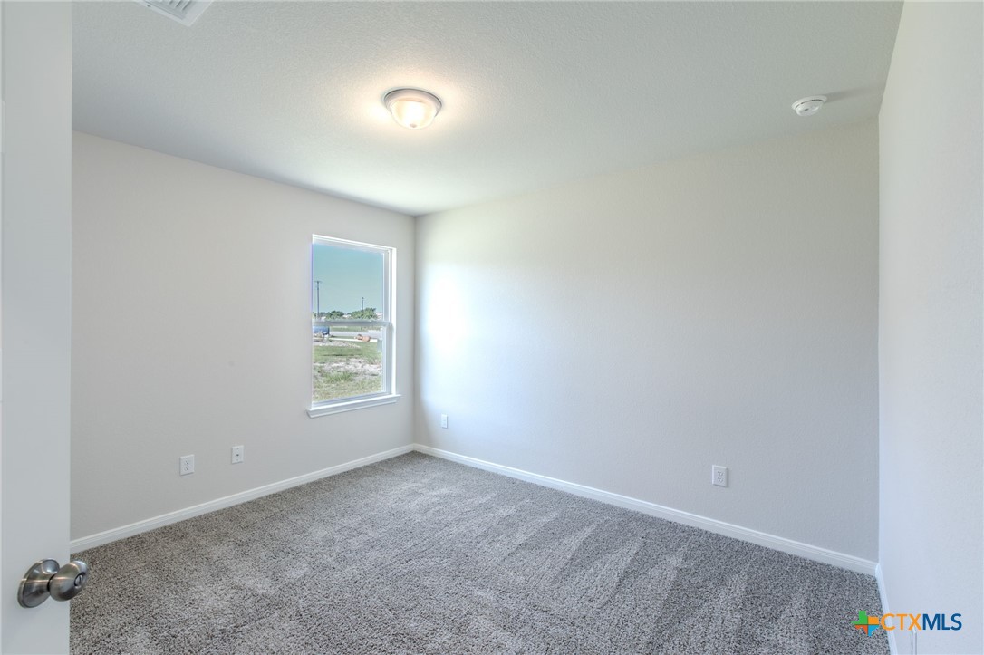 113 University Avenue Property Photo 17