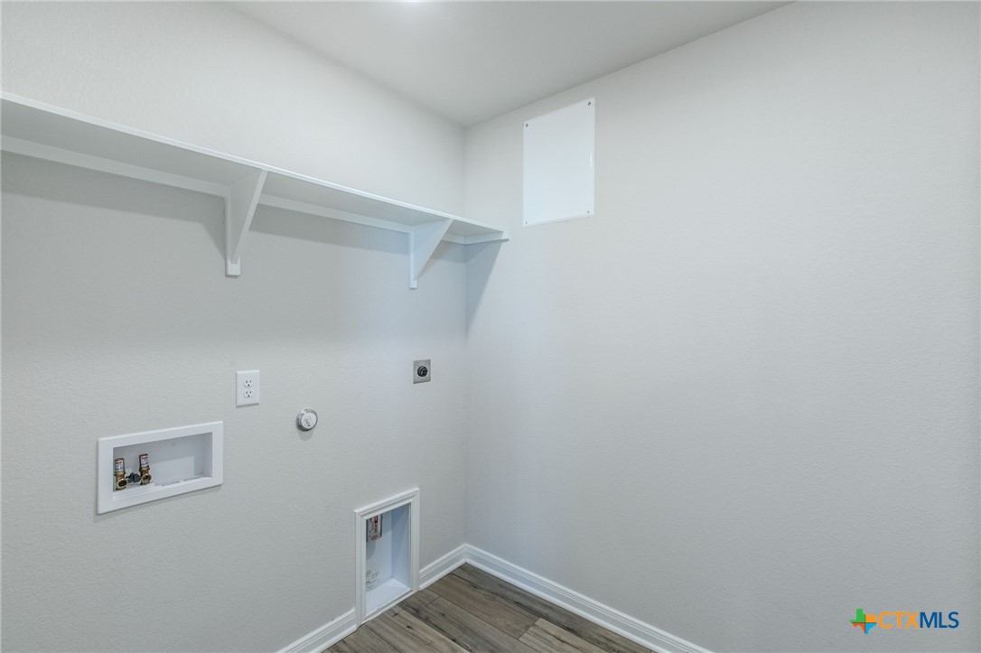 113 University Avenue Property Photo 19