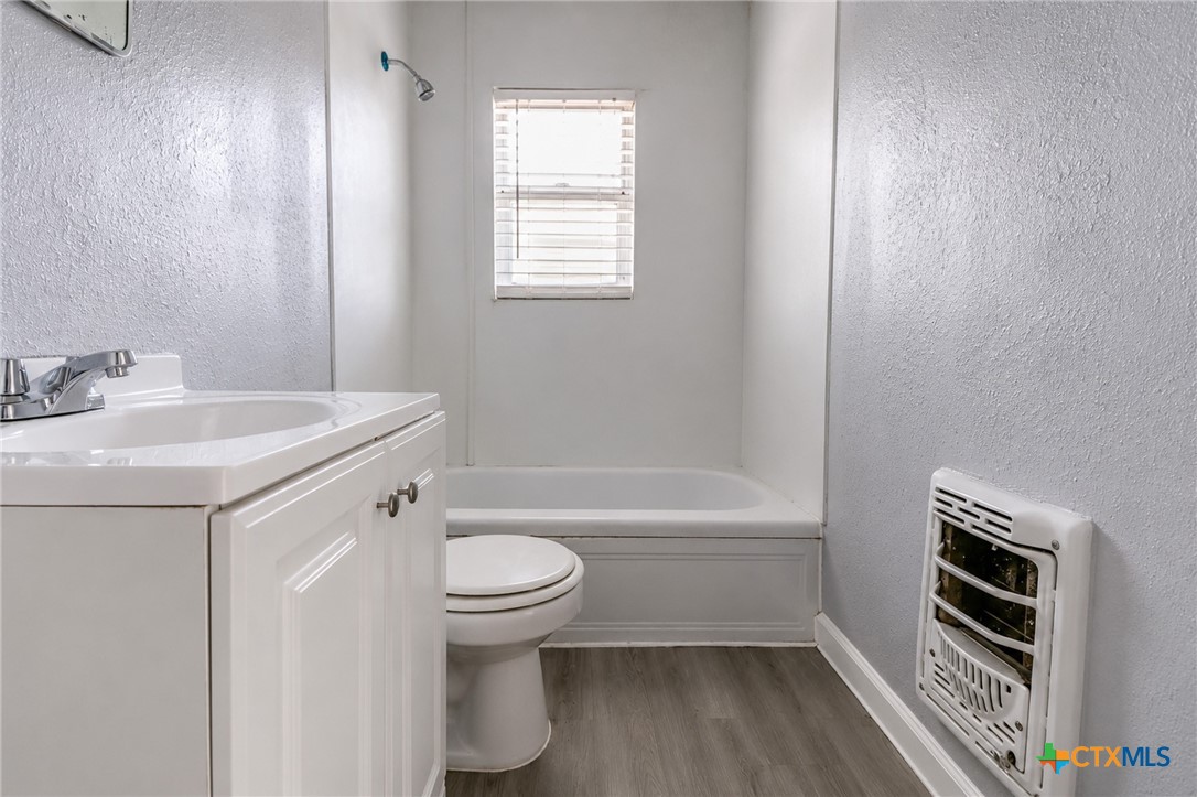 122 W Avenue A Property Photo 14