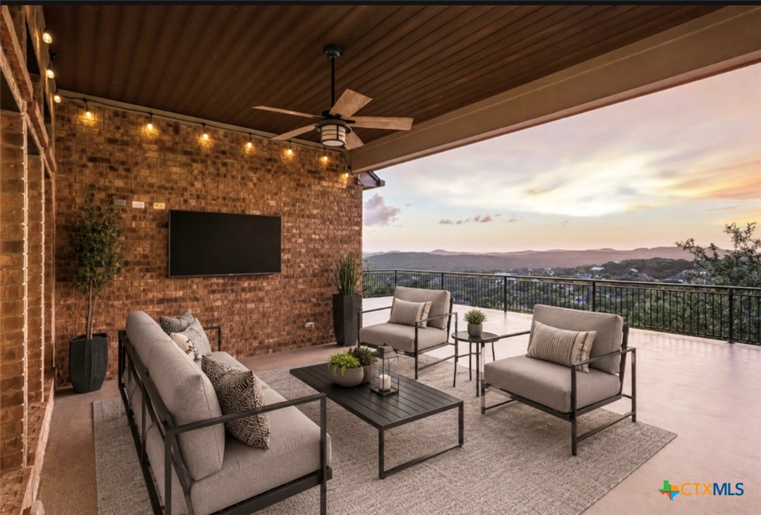 25814 Echo Mountain Property Photo 2
