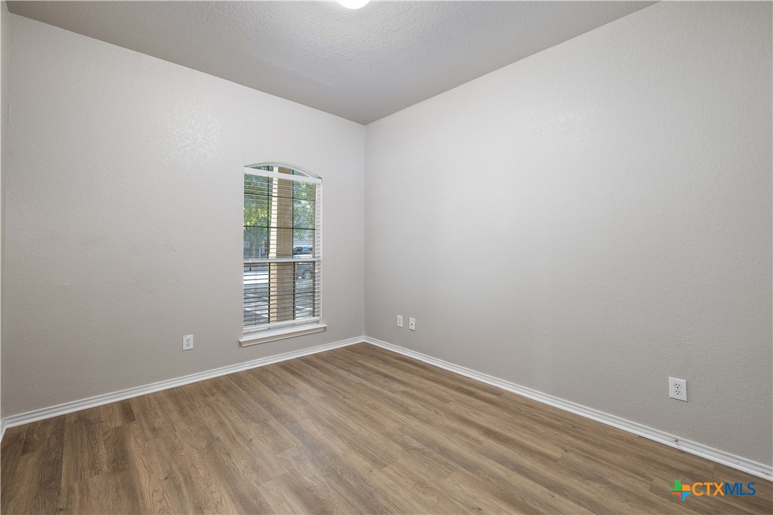 120 Clapboard Run Property Photo 16
