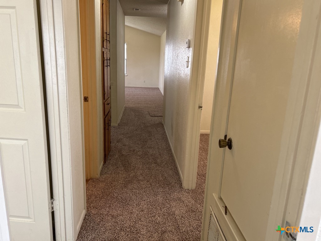 3319 Westrim Drive Property Photo 8