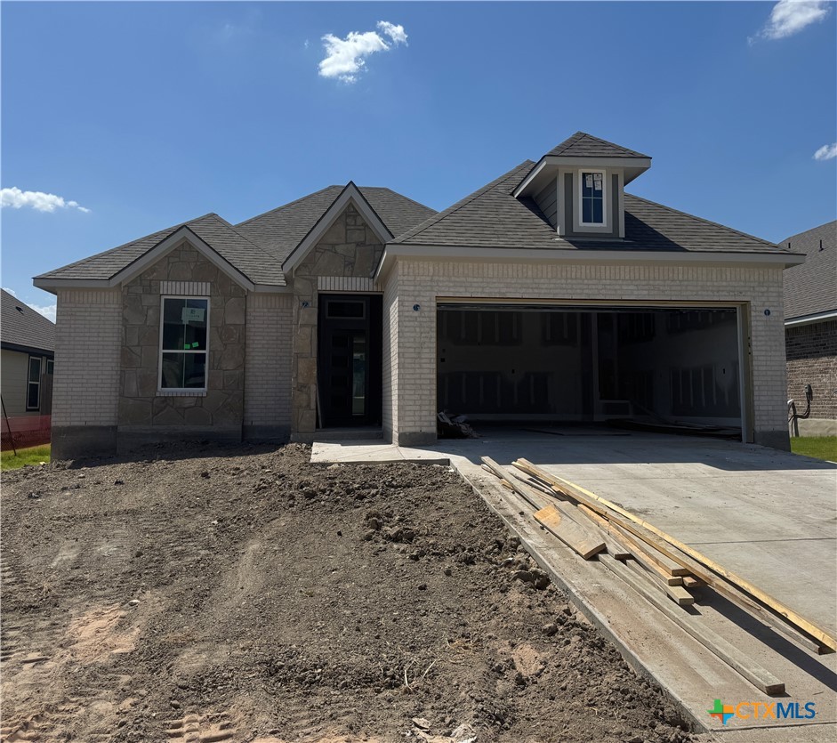 2033 Mercer Street Property Photo 1