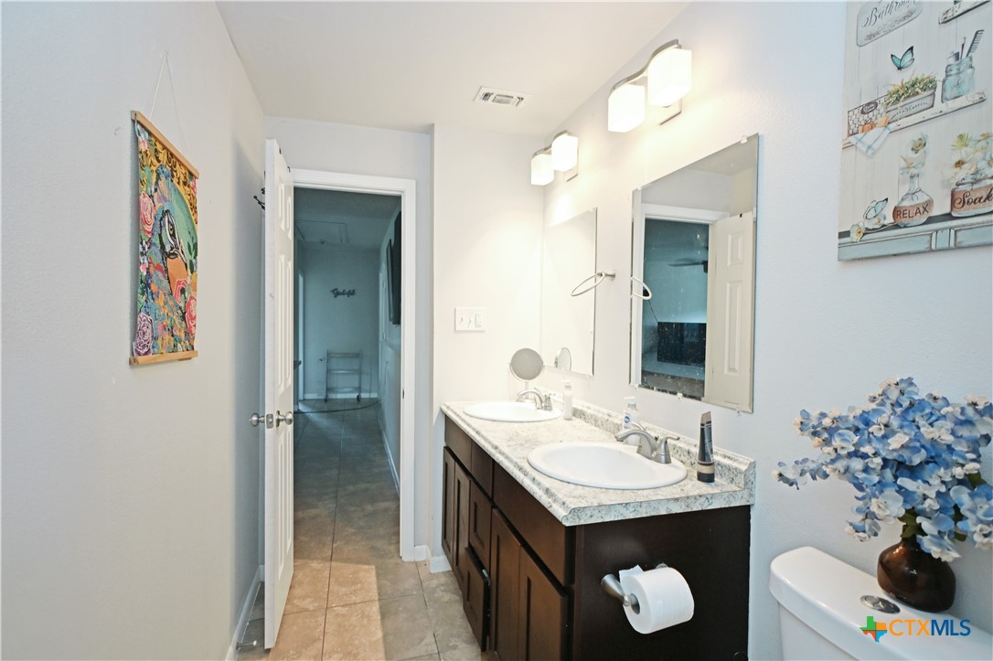 321 High Low Drive Property Photo 38
