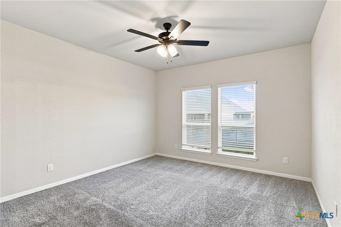 2827 Fox River Drive Property Photo 15