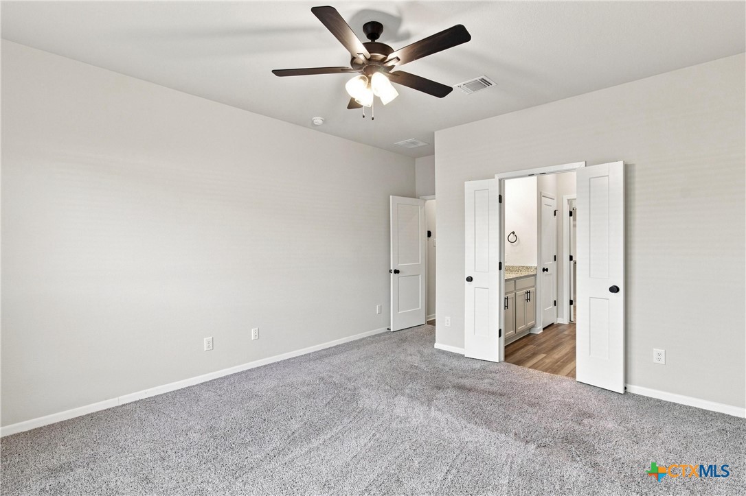 2827 Fox River Drive Property Photo 16