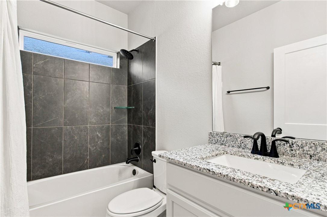 2827 Fox River Drive Property Photo 22