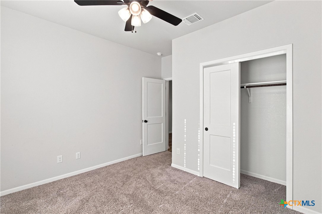 2827 Fox River Drive Property Photo 24