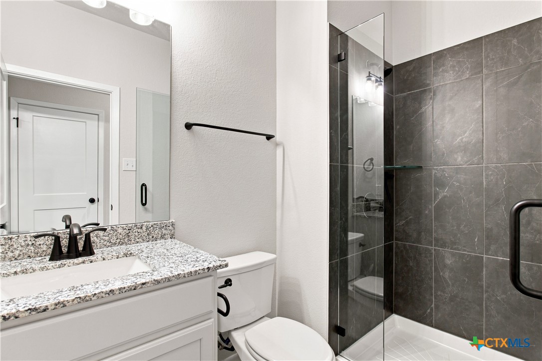 2827 Fox River Drive Property Photo 25