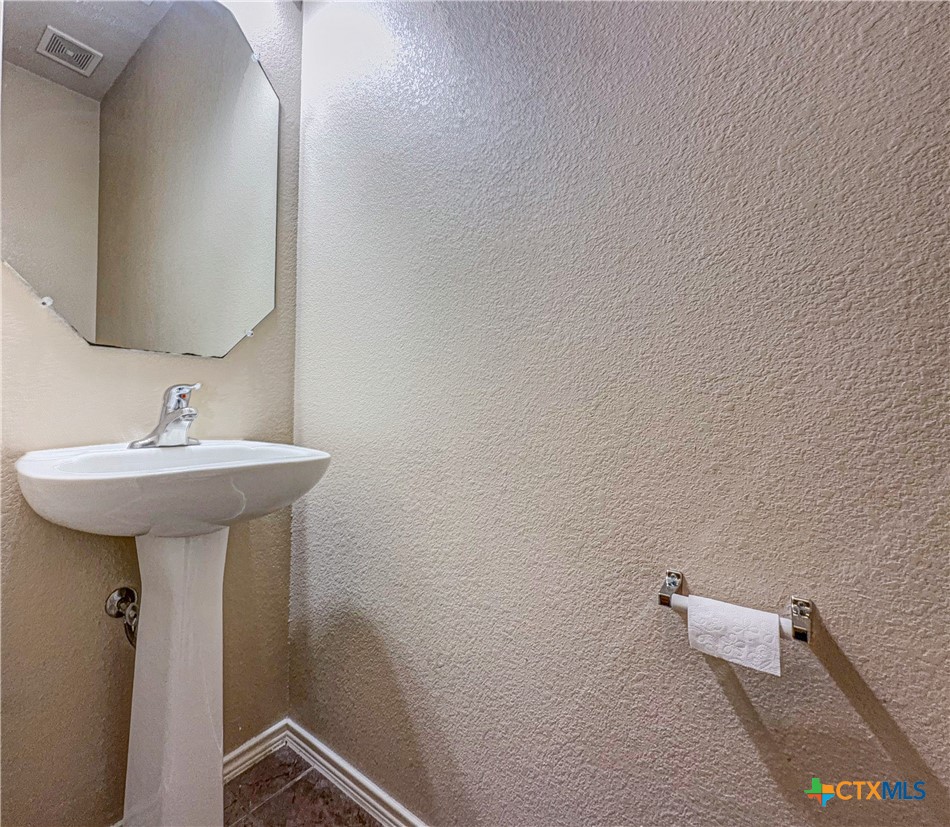 2507 Black Orchid Drive Property Photo 9