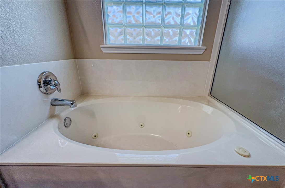 2507 Black Orchid Drive Property Photo 12