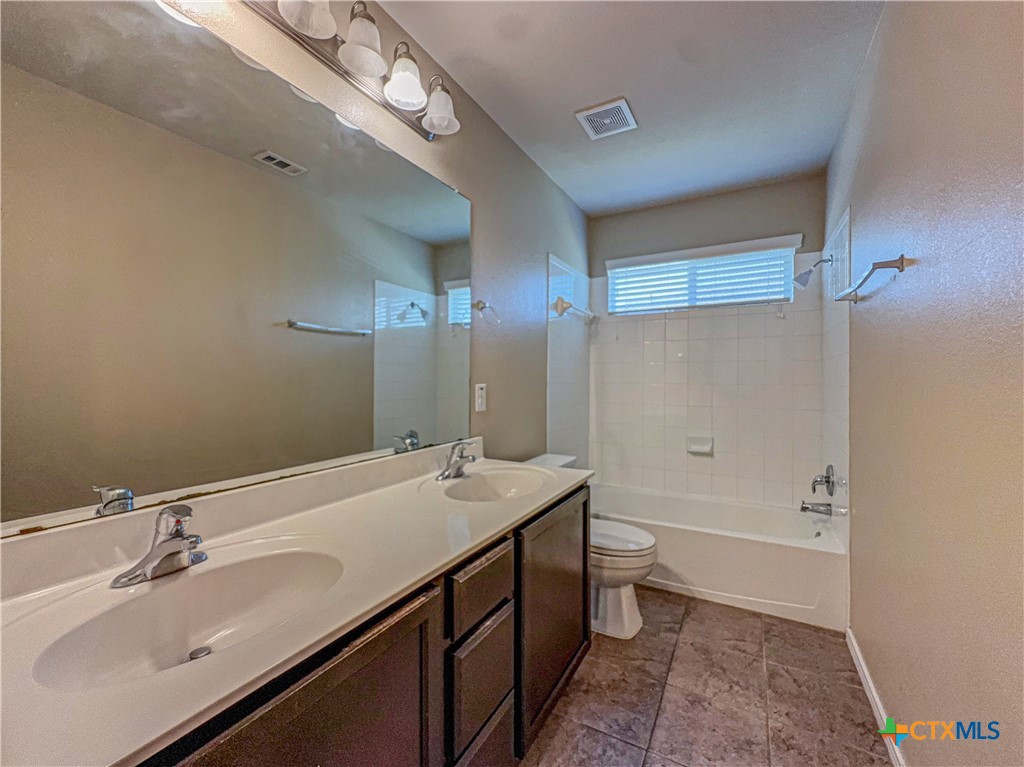2507 Black Orchid Drive Property Photo 14