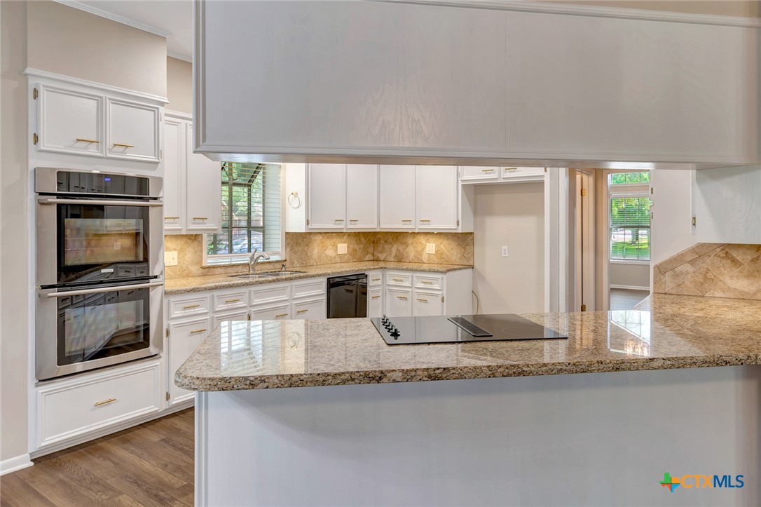 107 Tournament Drive Property Photo 23