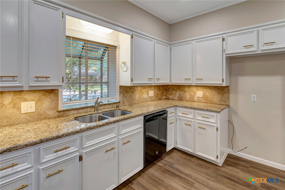 107 Tournament Drive Property Photo 25