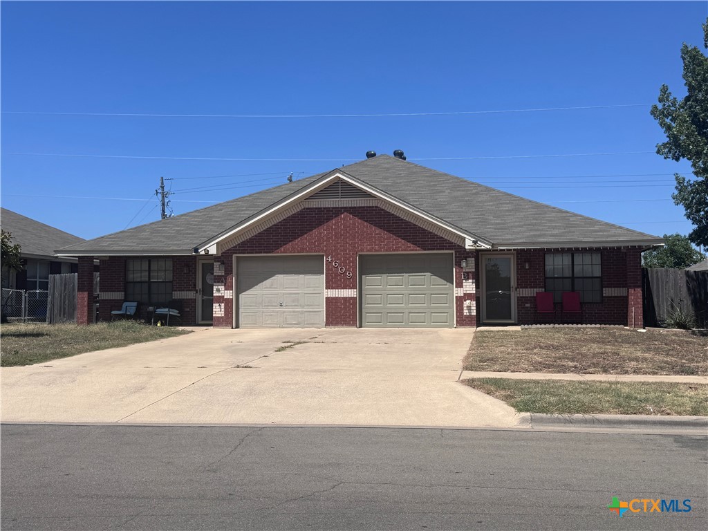 4609 Hitchrock Drive Property Photo 1