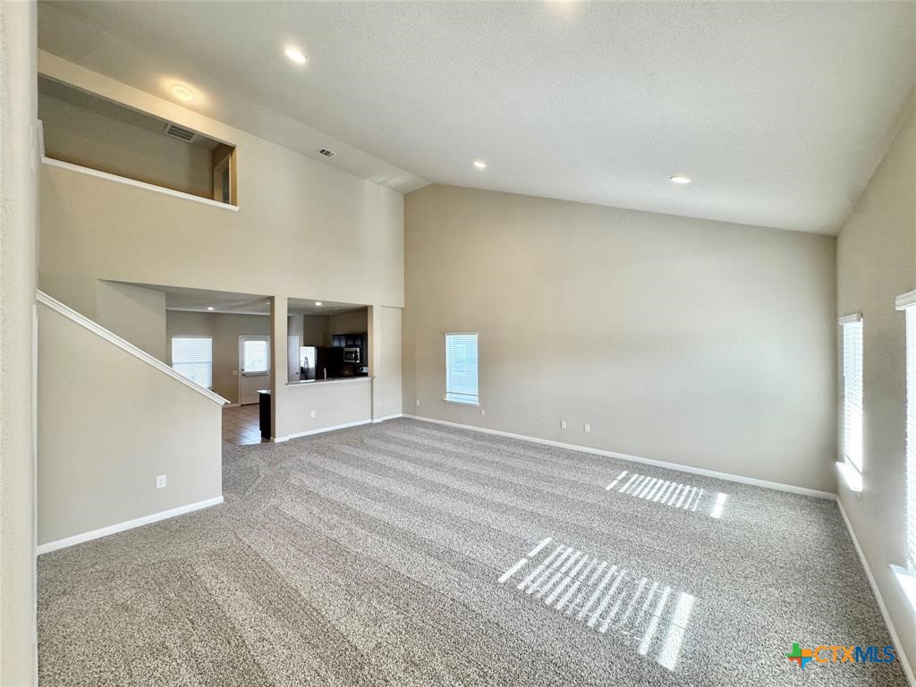1521 Maier Drive Property Photo 3