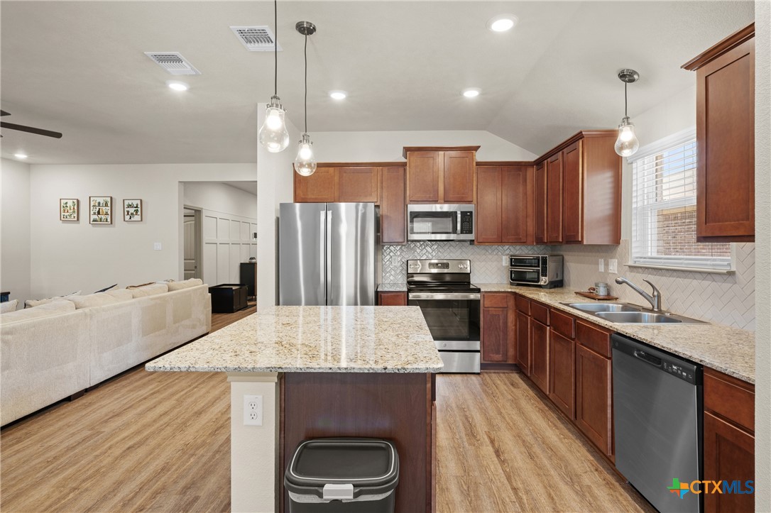 1773 Dryden Avenue Property Photo 11