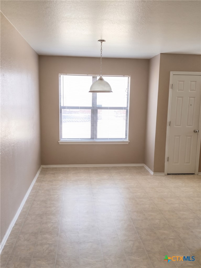 306 Sumac Trail Property Photo 4