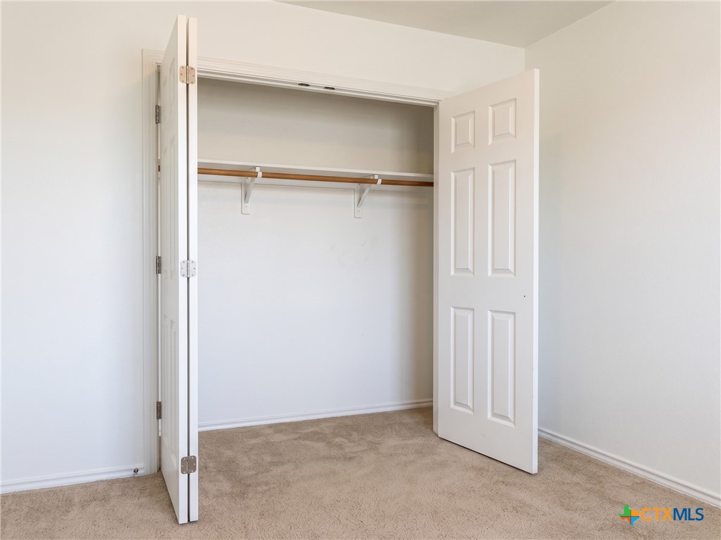 306 Sumac Trail Property Photo 6