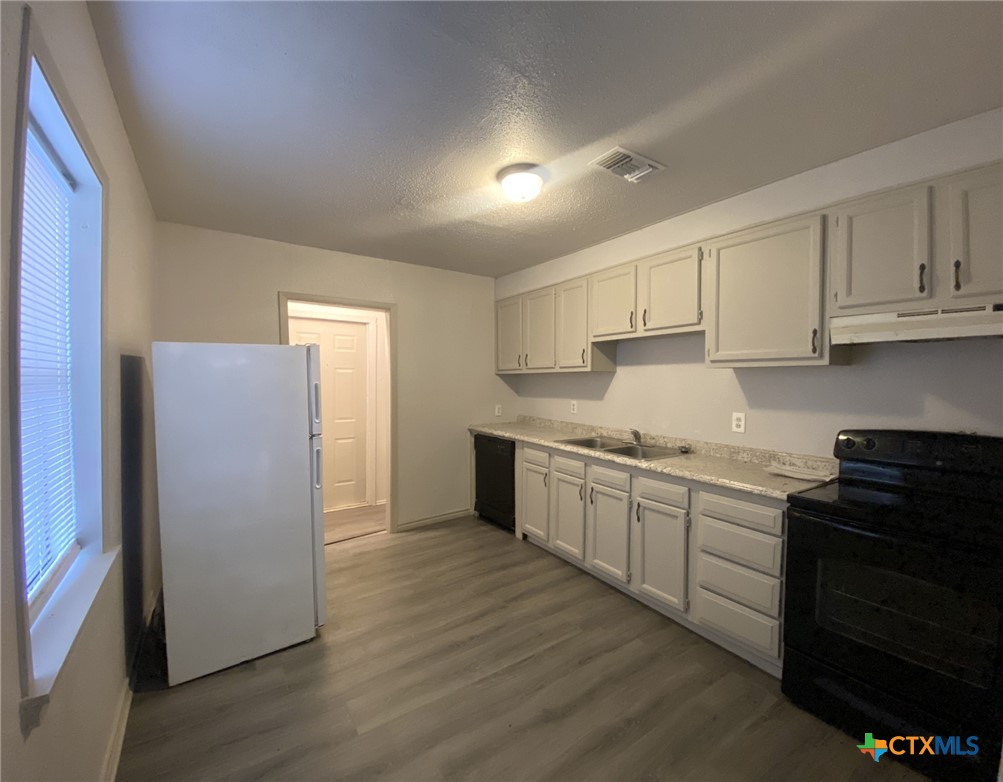902 S 4th Street Property Photo 6