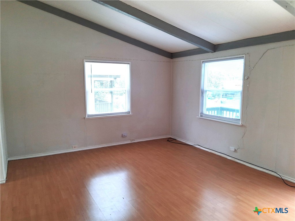 1109 Elyse Drive Property Photo 3
