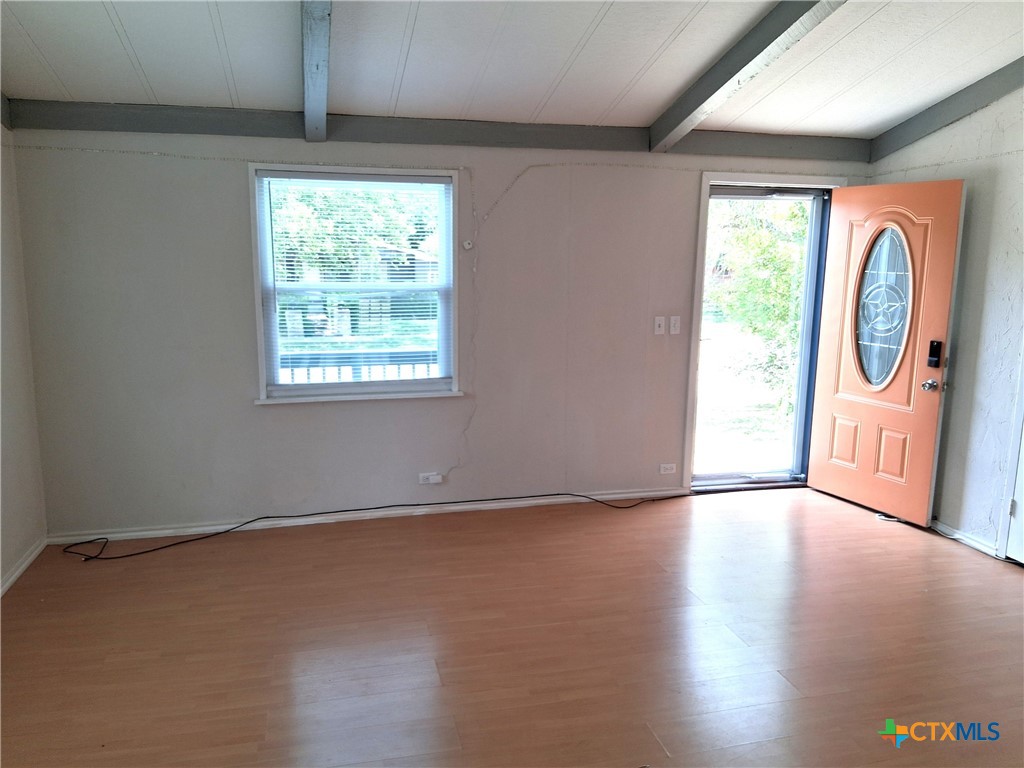 1109 Elyse Drive Property Photo 4