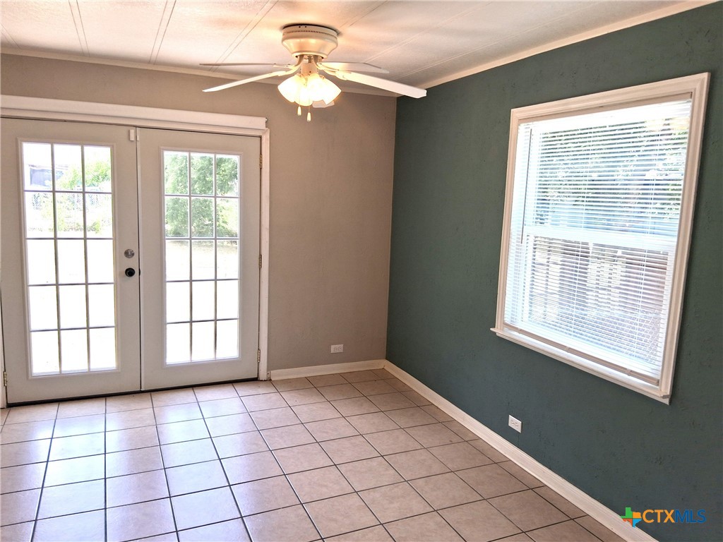 1109 Elyse Drive Property Photo 7