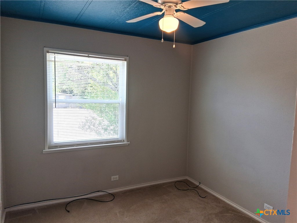 1109 Elyse Drive Property Photo 12