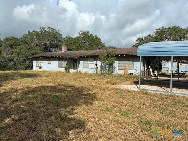 1102 Fm 443 Property Photo 7
