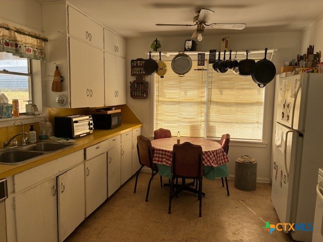 1102 Fm 443 Property Photo 8