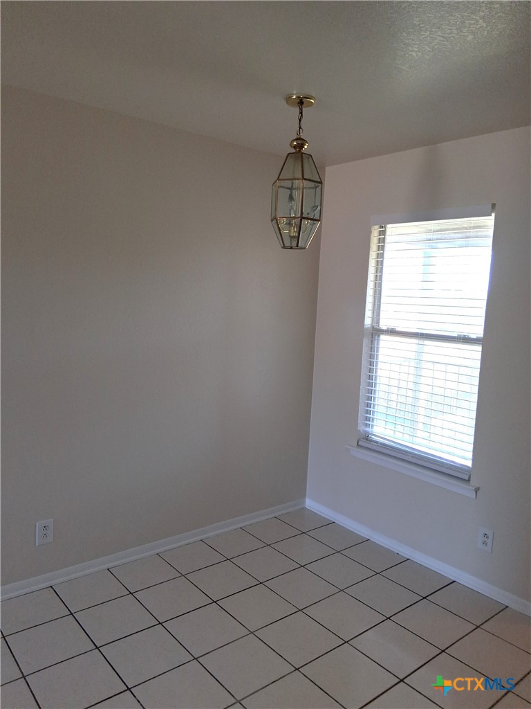1005 Circle M Drive B Property Photo 4