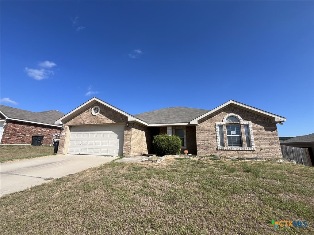 403 Hedy Drive Property Photo 1