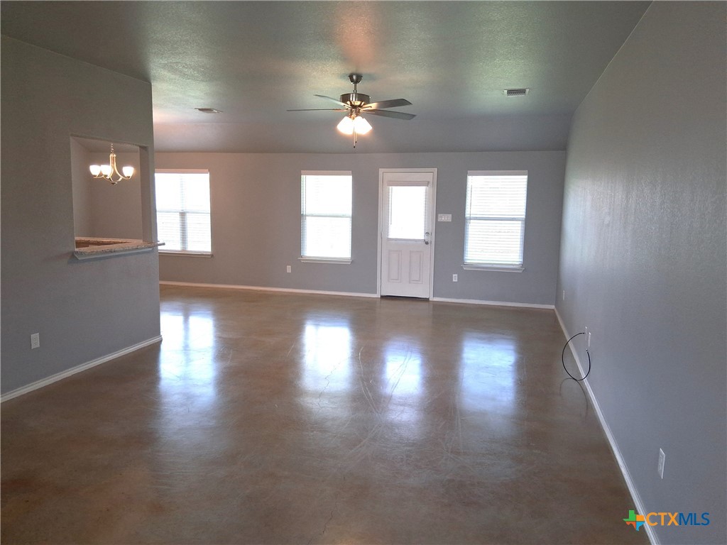 3010 Privet Drive Property Photo 2
