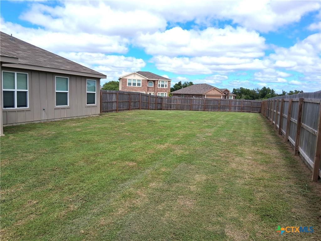 3010 Privet Drive Property Photo 19