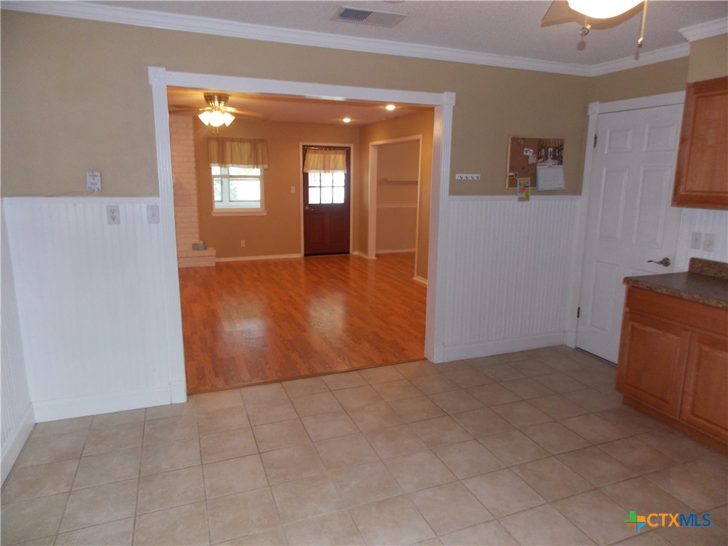 1309 Azalea Lane Property Photo 6