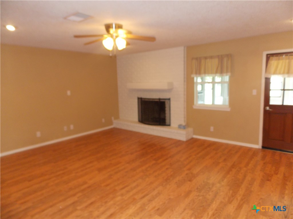 1309 Azalea Lane Property Photo 7