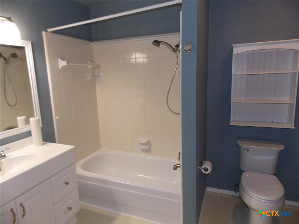 1309 Azalea Lane Property Photo 12