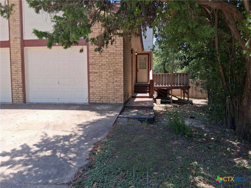 130 Wind Ridge Drive B Property Photo 1