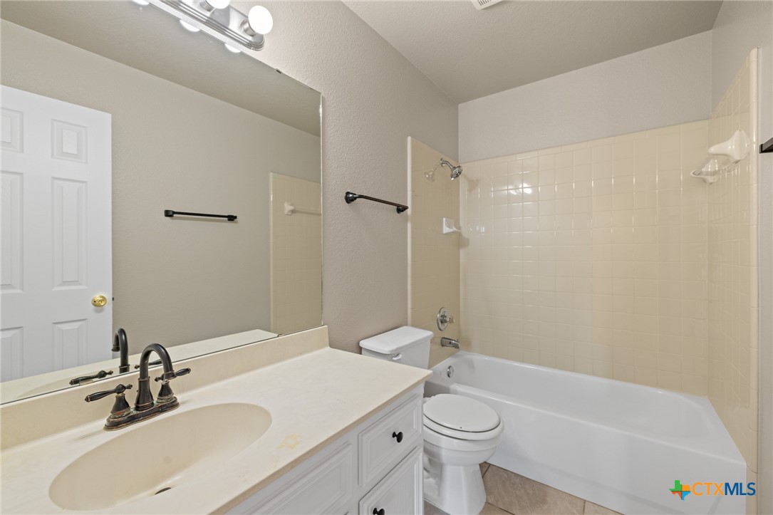 3806 Fabianna Drive Property Photo 21