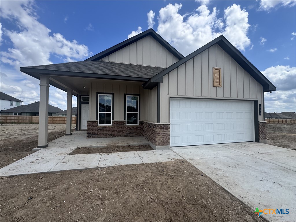 414 Dobson Drive Property Photo 2