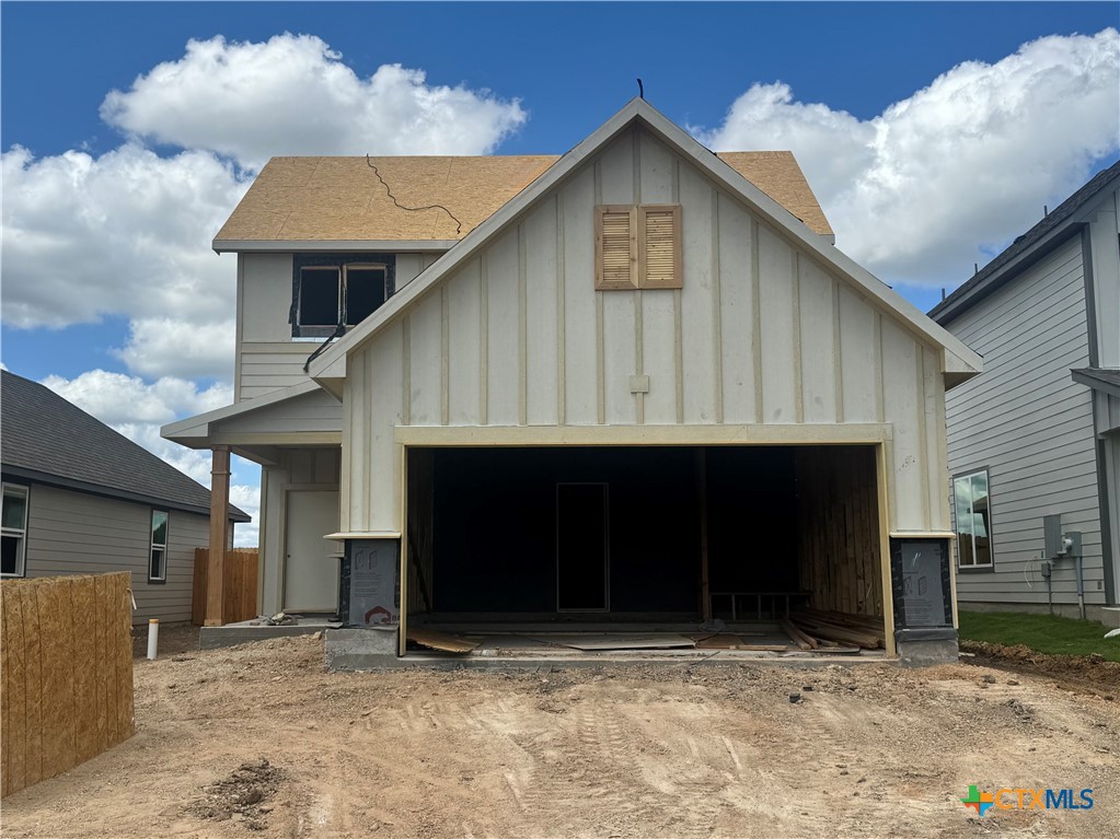 425 Presley Drive Property Photo 1