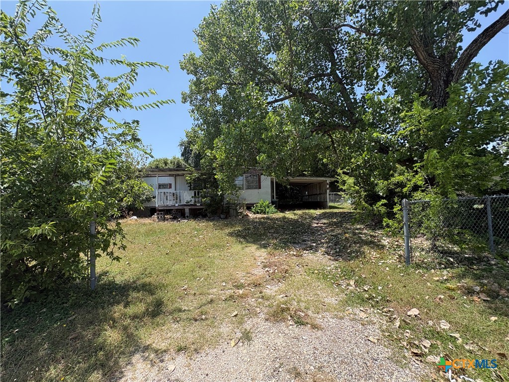 428 Clore Road Property Photo 1
